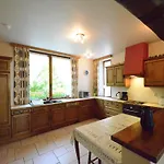 Spacious Retreat, *