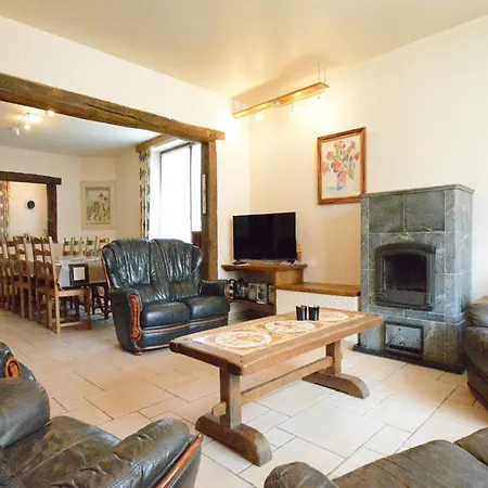 Spacious Retreat, بيت للعطل *