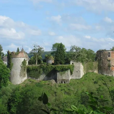 Spacious Retreat, Daverdisse