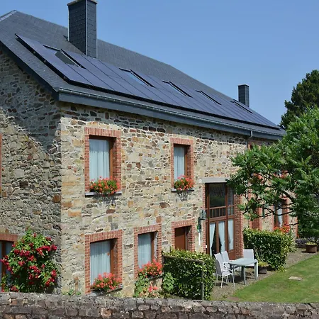 Spacious Retreat, 度假居 Daverdisse